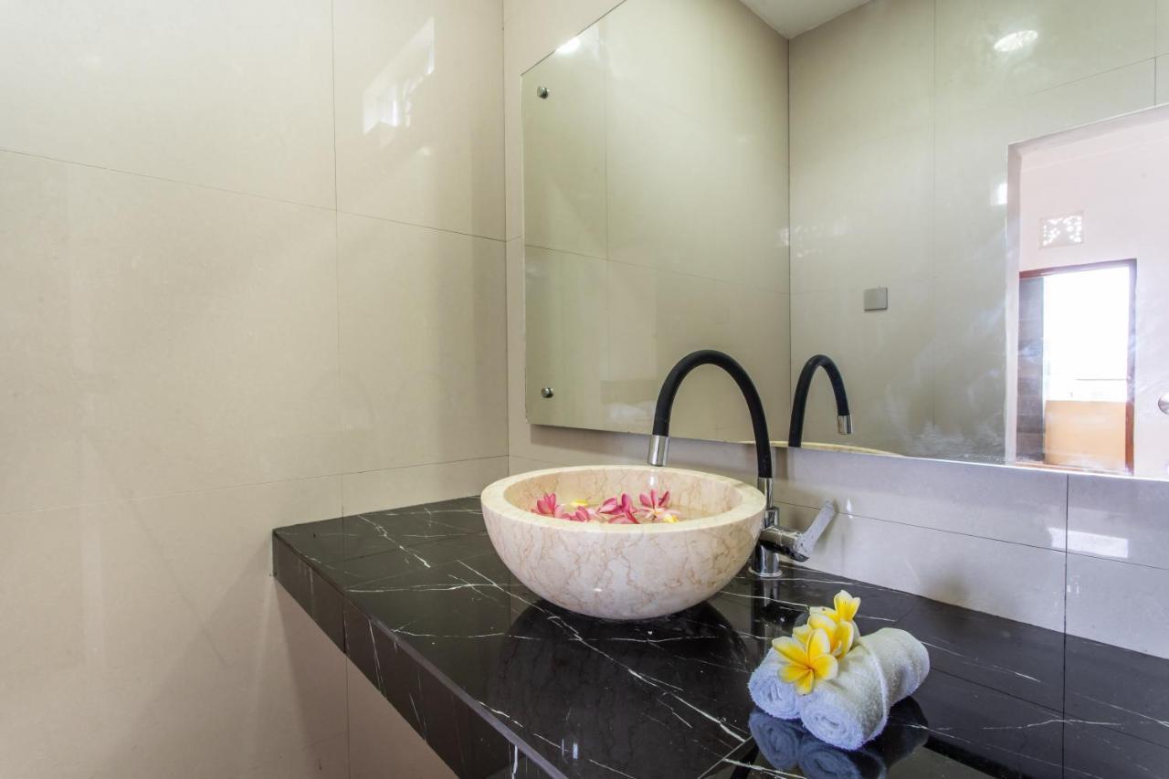 Lavanda Guesthouse/Homestay Jimbaran Exteriér fotografie